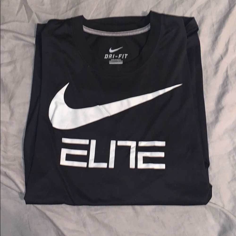 Nike ELITE Sleeveless T-Shirt - M